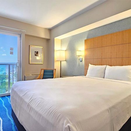 Ocean View Room At Ala Moana Fees Include Хонолулу Екстериор снимка