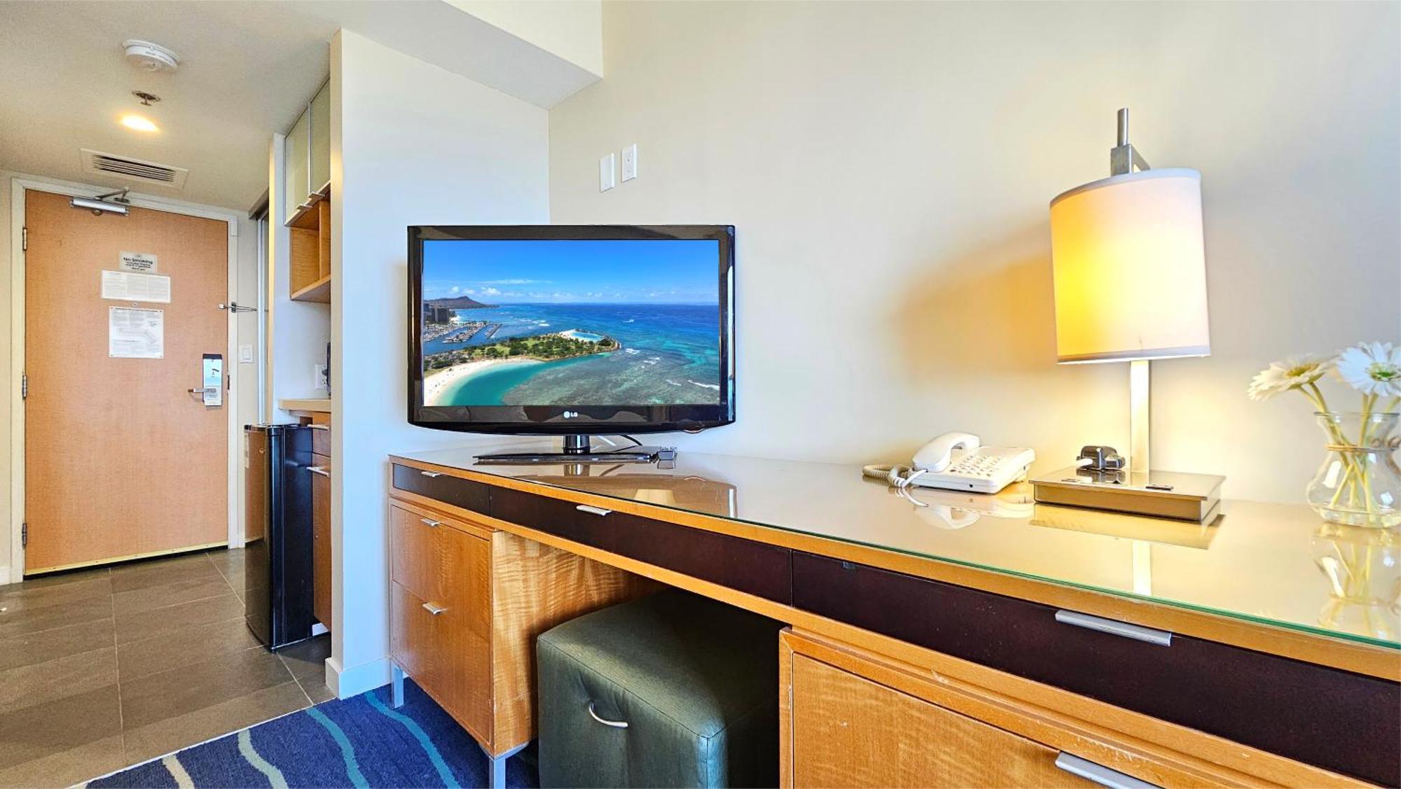 Ocean View Room At Ala Moana Fees Include Хонолулу Екстериор снимка