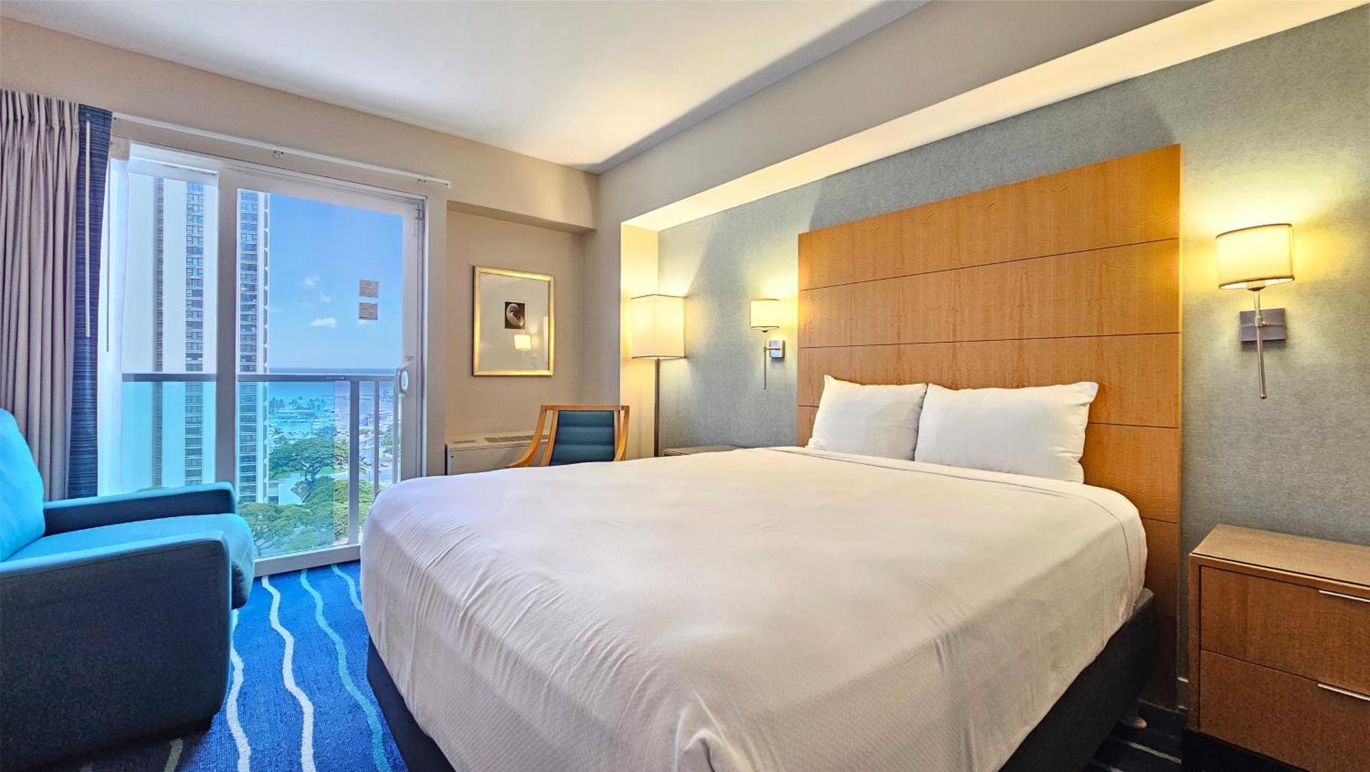 Ocean View Room At Ala Moana Fees Include Хонолулу Екстериор снимка
