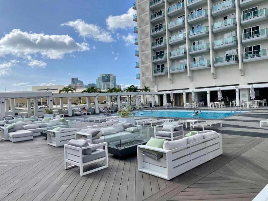 Ocean View Room At Ala Moana Fees Include Хонолулу Екстериор снимка